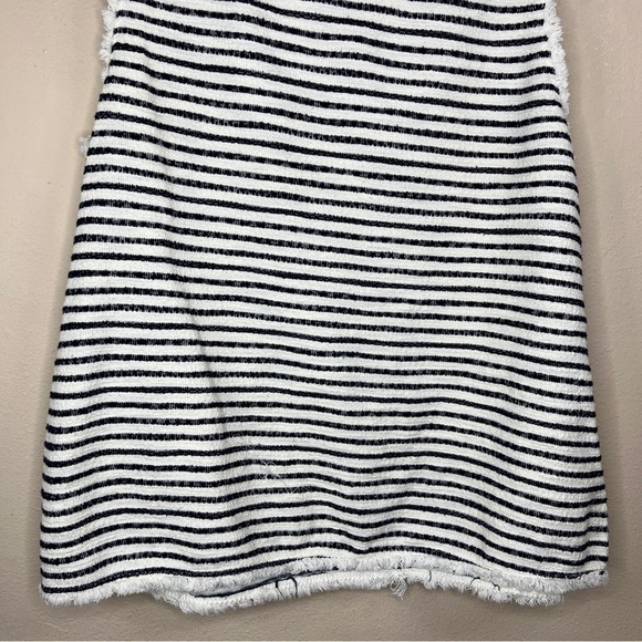 1x Green Envelope Blue White Print Sleeveless Top Preppy Classic - Picture 7 of 8